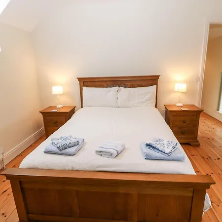 Oak Wood House *
