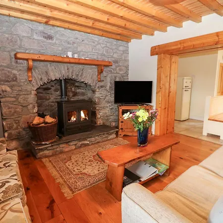 Oak Wood House בית נופש קנמארה