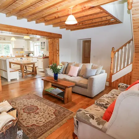 Oak Wood House *