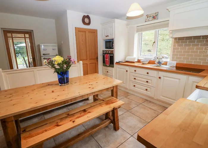 Oak Wood House Kenmare